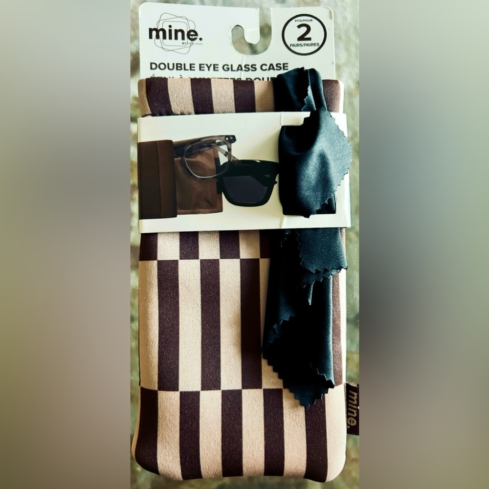 Double-sided Brown Eyeglasses Case with lens cleaner cloth. NWT